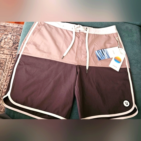 Cruise Boardshort - Picture 6 of 8